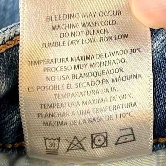 Hidden Distressed High Rise Rough Hem Jeans Size 22 - Picture 7 of 8